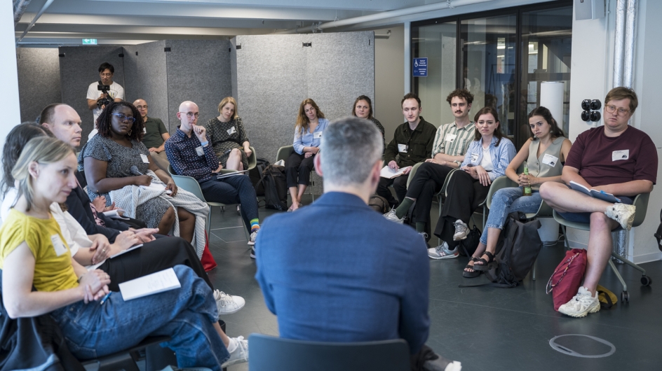 Community Event gegen Hass im Netz zum Thema „Screens & Society“ am 13. und 14. Mai 2024 im bUm Berlin